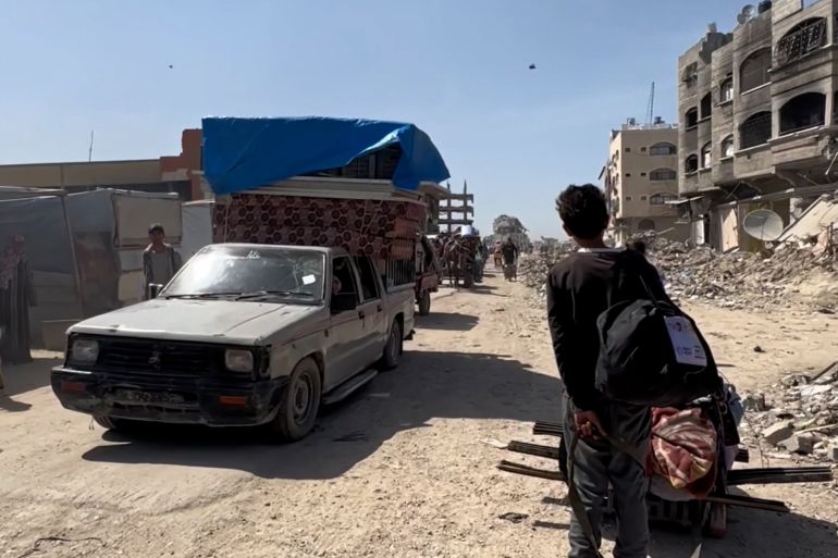 نزحت عائلات بأكملها من مدينة بيت لاهيا شمال قطاع غزة